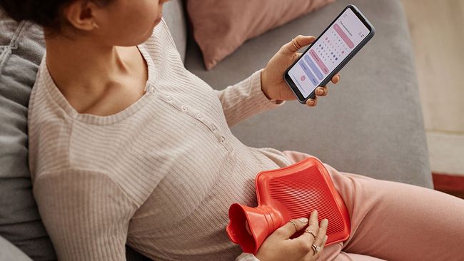 Der Menstruationszyklus kann bei Frauen mit Typ-1-Diabetes die Insulinempfindlichkeit, den Insulinbedarf und den Blutzuckerverlauf beeinflussen © Seventyfour / Adobe Stock